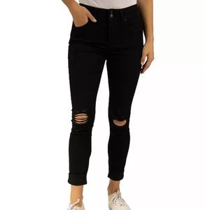Black Skinny Jeans with Holes